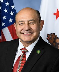 Portrait of J. Luis Correa