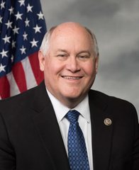 Portrait of Ron Estes