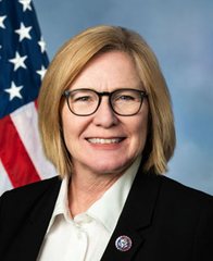 Portrait of Michelle Fischbach