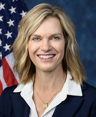 Portrait of Julie Fedorchak