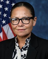 Portrait of Kimberlyn King-Hinds