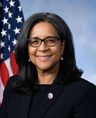Portrait of Marilyn Strickland