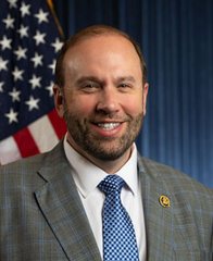 Portrait of Jason Smith