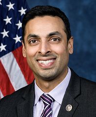 Portrait of Suhas Subramanyam