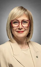 Portrait of Annie Koutrakis