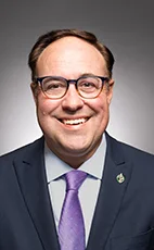 Portrait of Dan Muys