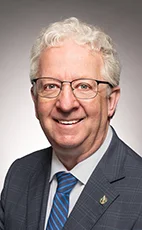 Portrait of Mel Arnold