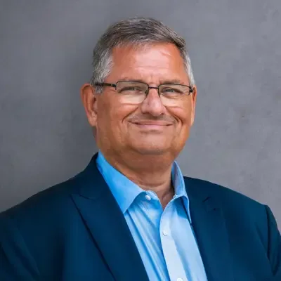 Portrait of Ron Ellsworth