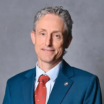 Portrait of Tom Davis