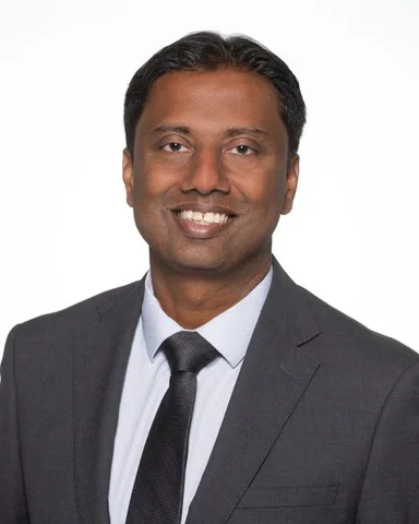 Portrait of Neethan Shan